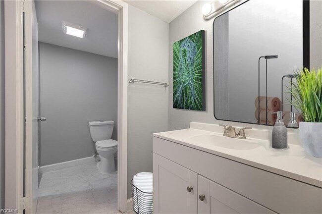 Photo - 2244 Winkler Ave Unit WESTCHESTER
