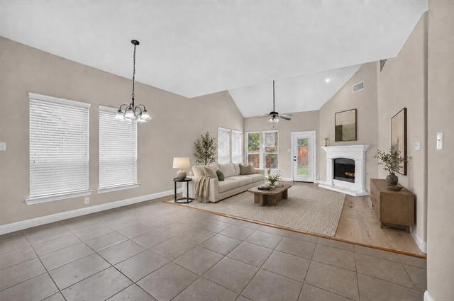 Photo - 10712 Troutt Dr