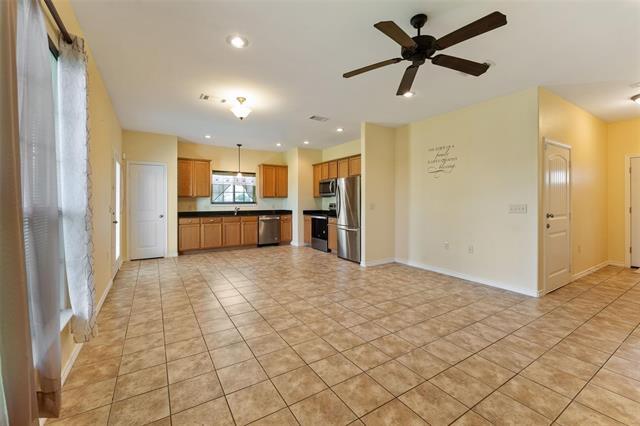Photo - 304 Port Dr