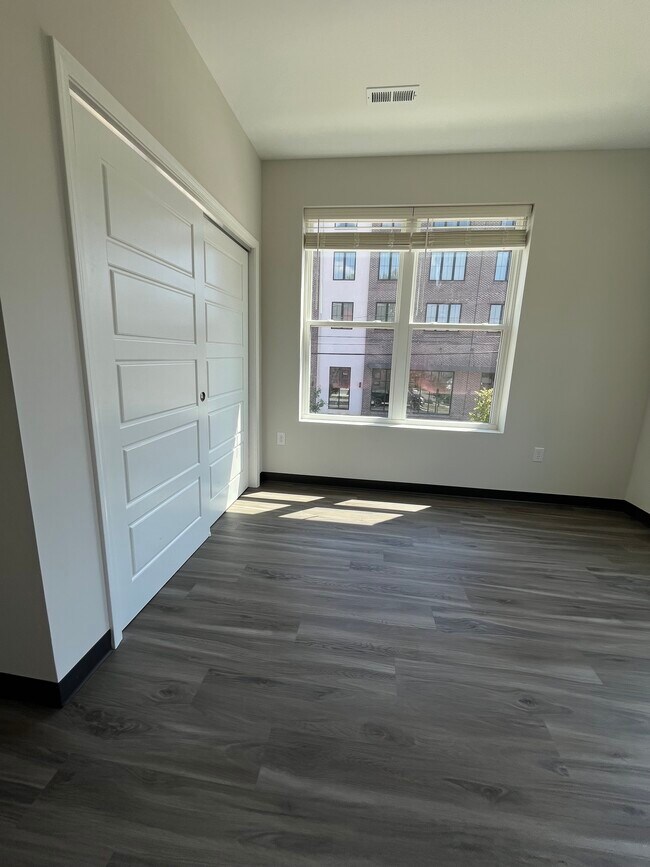 Lincoln Townhomes