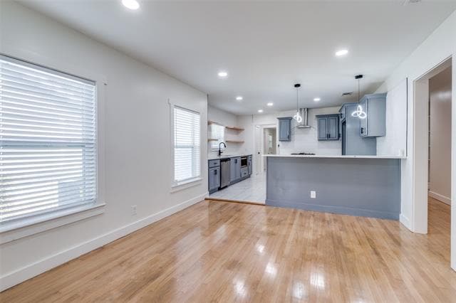 Photo - 6331 Military Pkwy