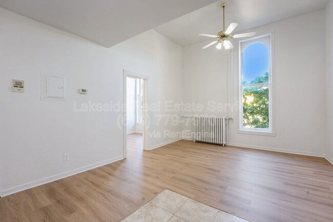 Building Photo - 100 Washington Ave Unit 204