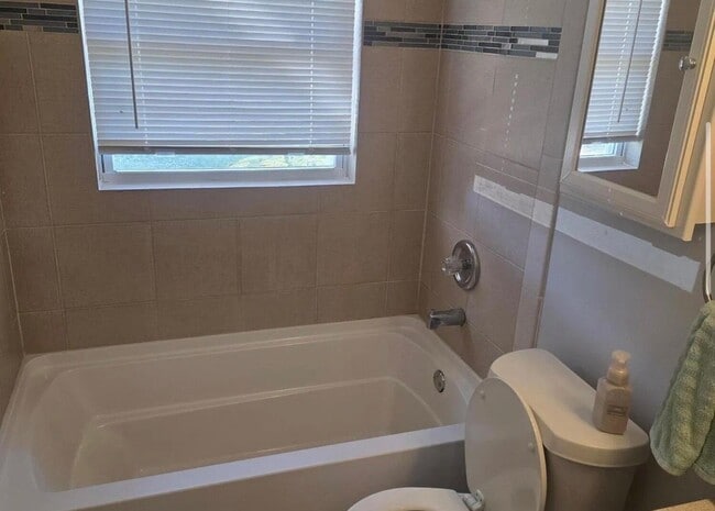 Photo - 2321 Shell Ave