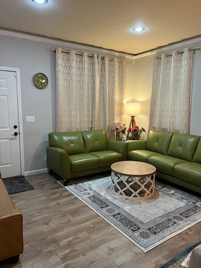 Photo - Snohomish Home on Corner Lot!