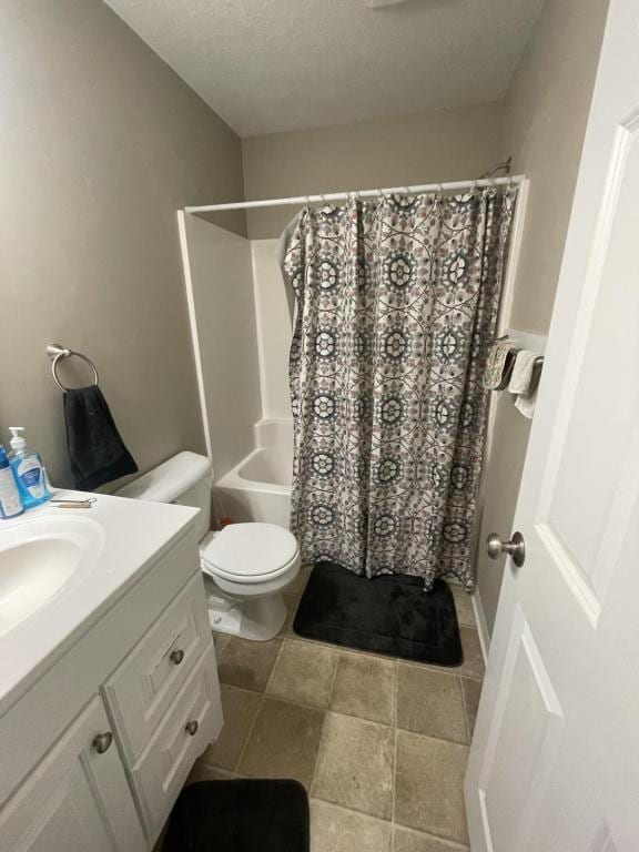 Photo - 104 W 7th St