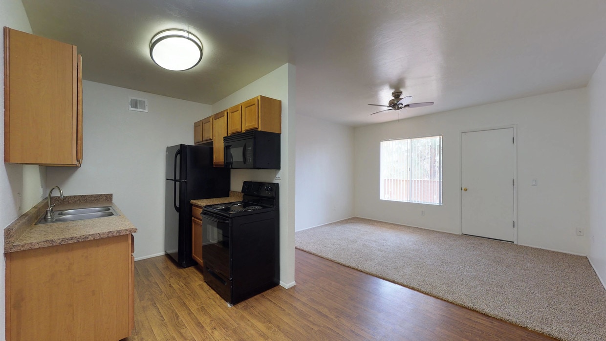 Photo - Fox Point Apartments