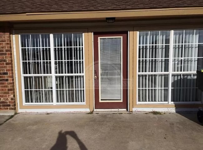 Photo - 2101 Ruger Dr