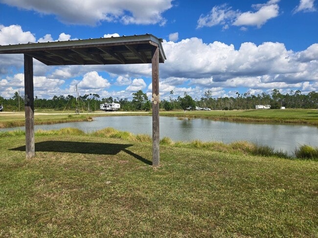 Photo - 385 Sunshine Rd