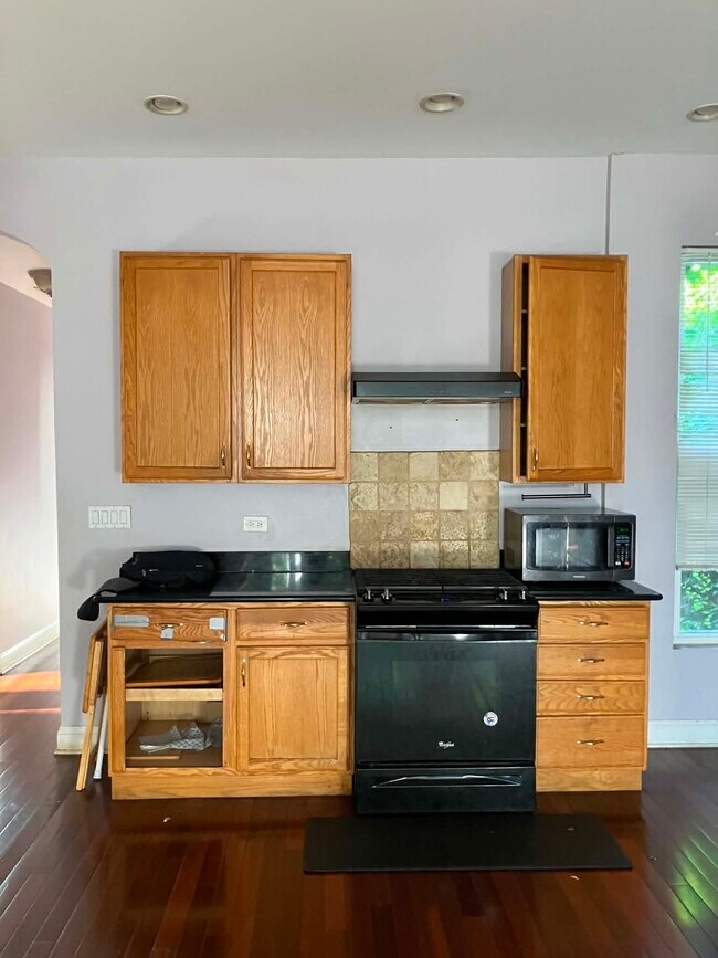 Photo - 3508 W Adams St Unit 2