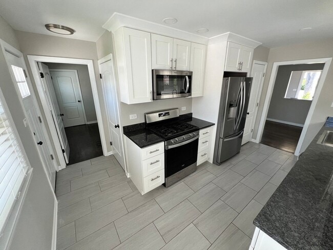 Photo - 328 4th St