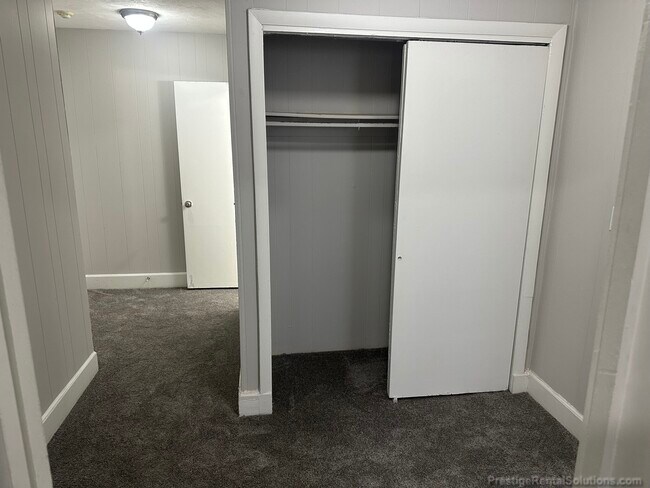 Building Photo - 95 Gordon St