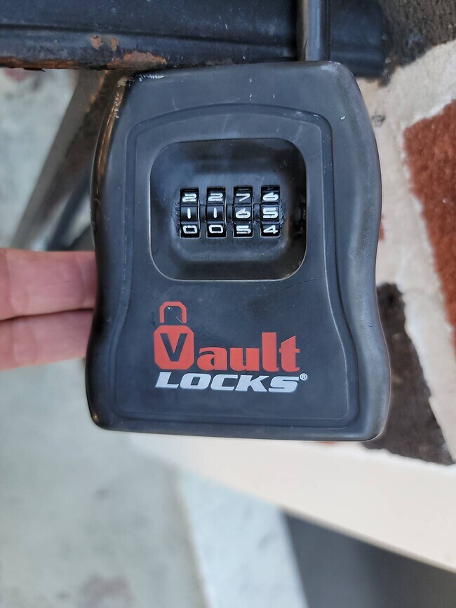 Photo - 534 New Lots Ave