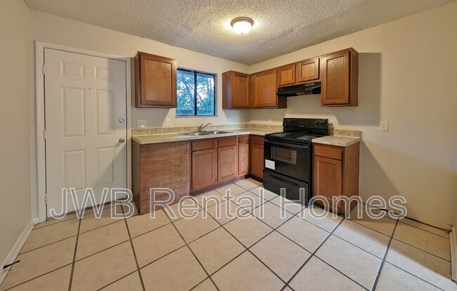 Photo - 5224 Westchase Ct Unit 3