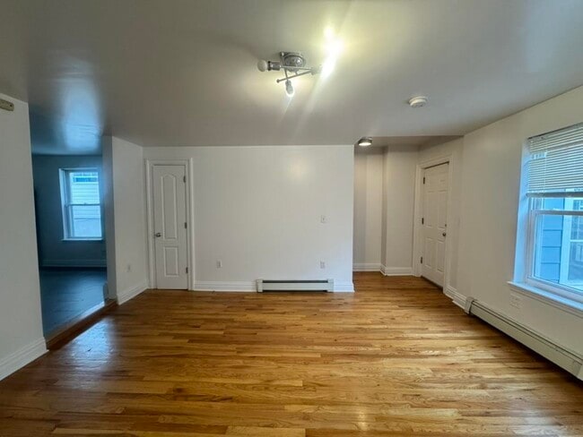 Photo - 146 Webster Ave Unit 2
