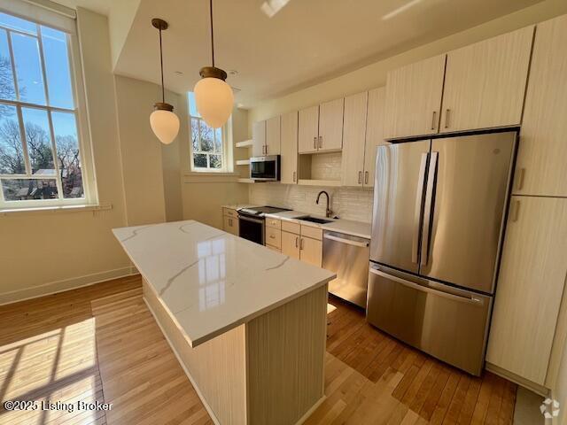 Building Photo - 1810 Sils Ave Unit 202 Rental