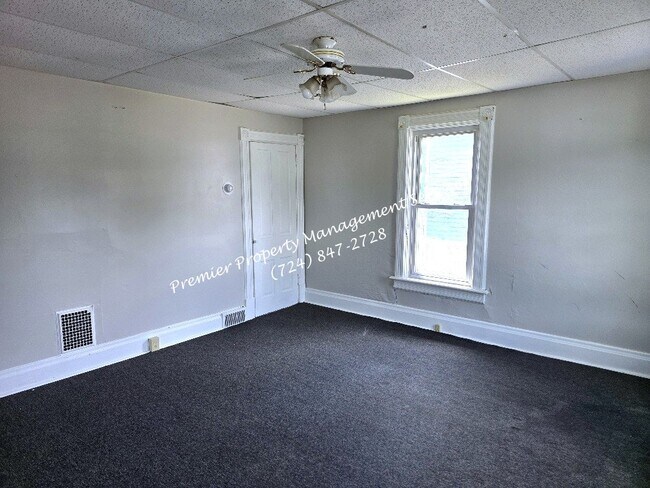 219 13th St Unit 2