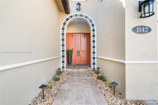 Photo - 1042 SW 113th Ave