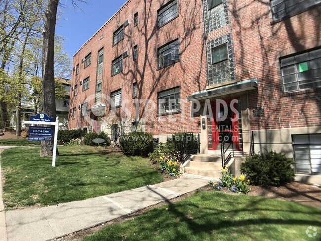 Building Photo - 1 bedroom in Brookline MA 02446 Rental