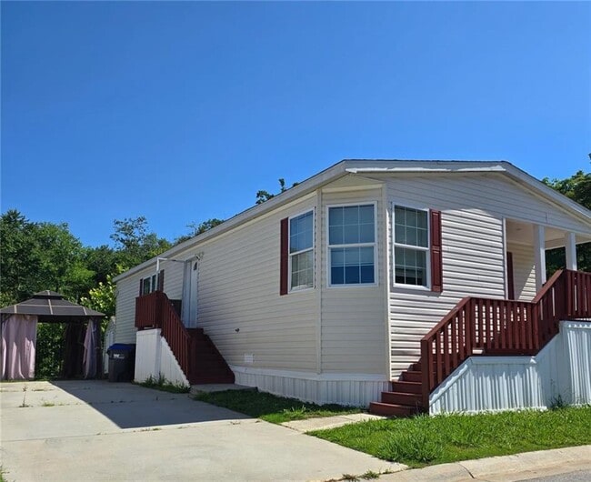 Building Photo - 51 E Cardinal Ln
