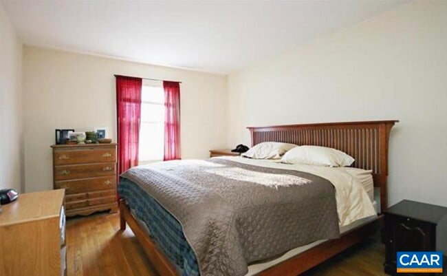 Photo - 163 Hessian Hills Way Unidad 2