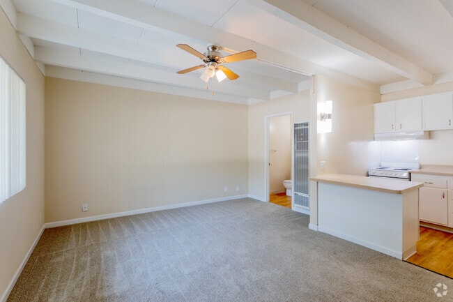 Studio - Sands Studio Apartments