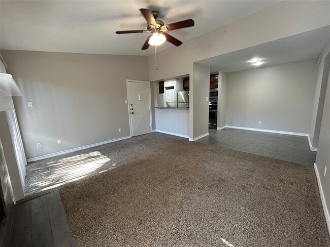 Photo - 3300 Pebblebrook Dr Unit 82