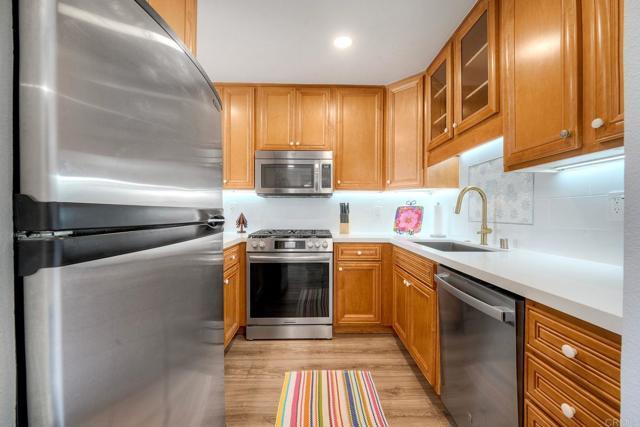 Photo - 7509 Ave Unit 309