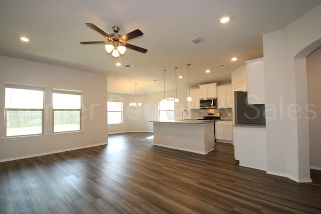 Photo - New In Management! Upgraded Comfort in a P...
