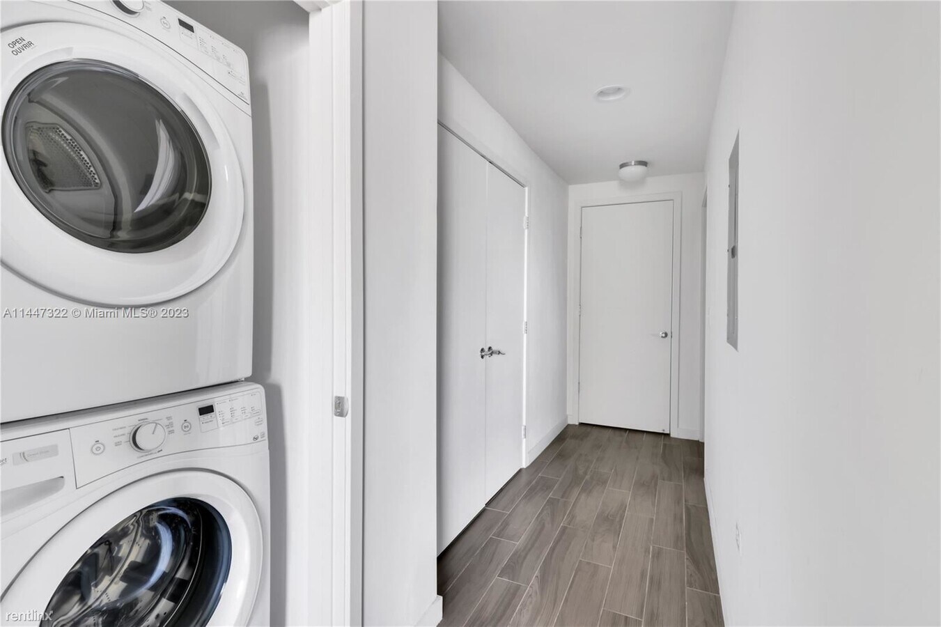 Photo - 1 br, 1 bath Condo - 999 SW 1st Ave Apt 1808 Unidad Apt 1808