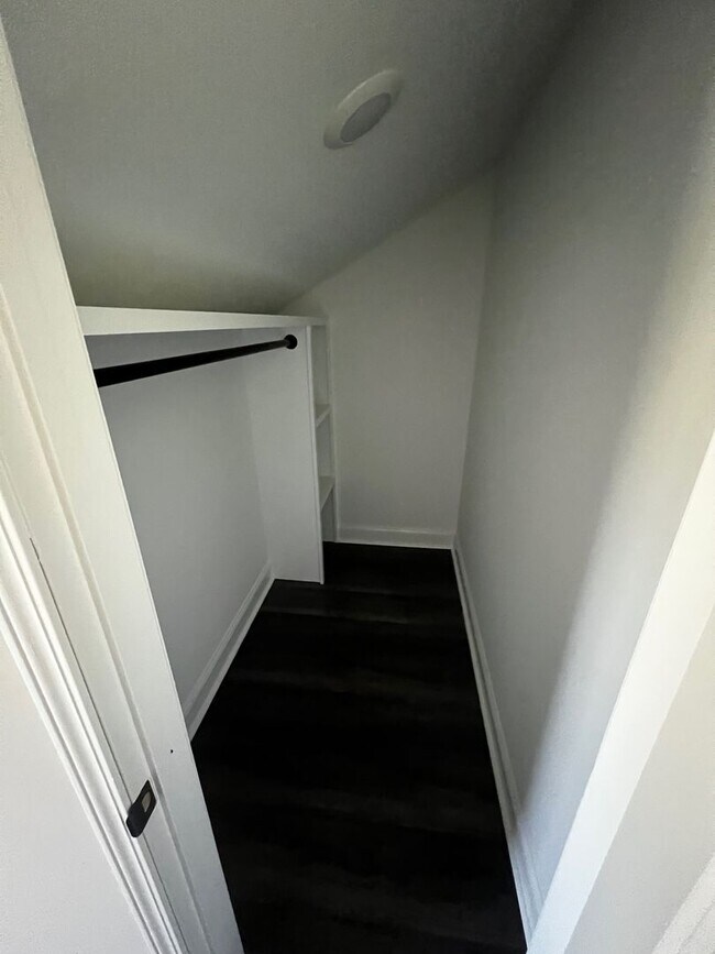 Photo - 1218 House St