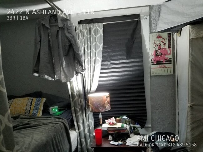 Photo - 2422 N Ashland Ave Unidad #1R