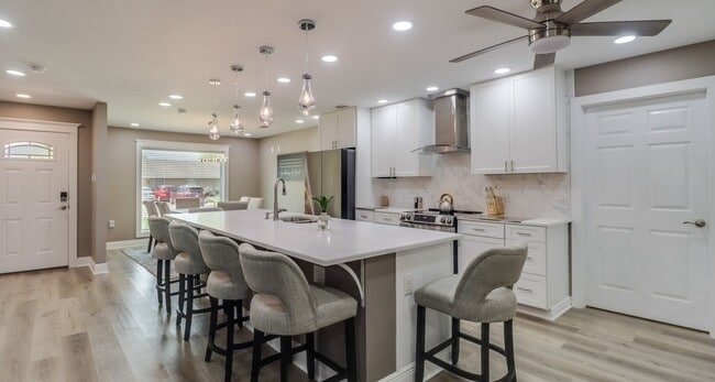 Full view kitchen/DR