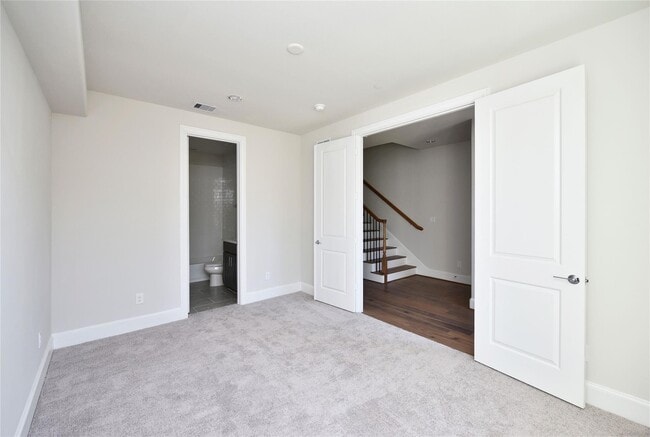 Building Photo - 706 Cage St Rental