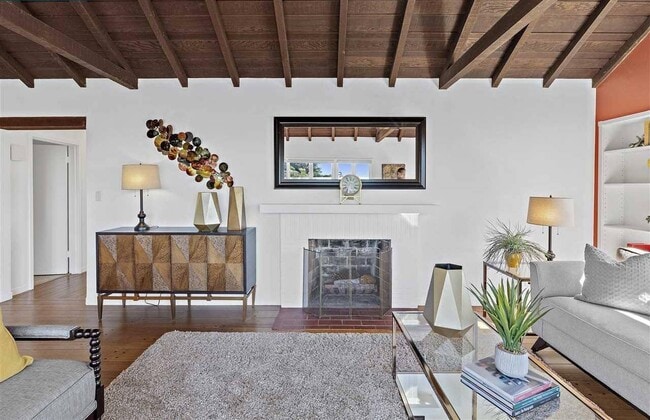 Photo - 1825 San Antonio Ave