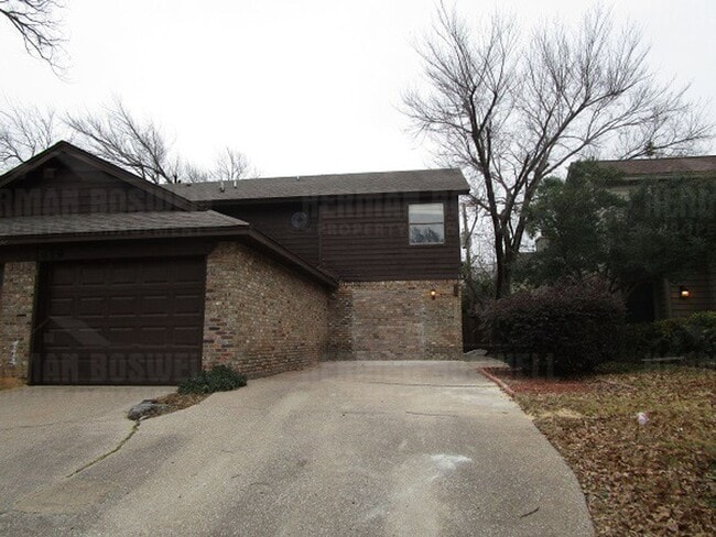 Photo - 1419 Palmnold Cir W
