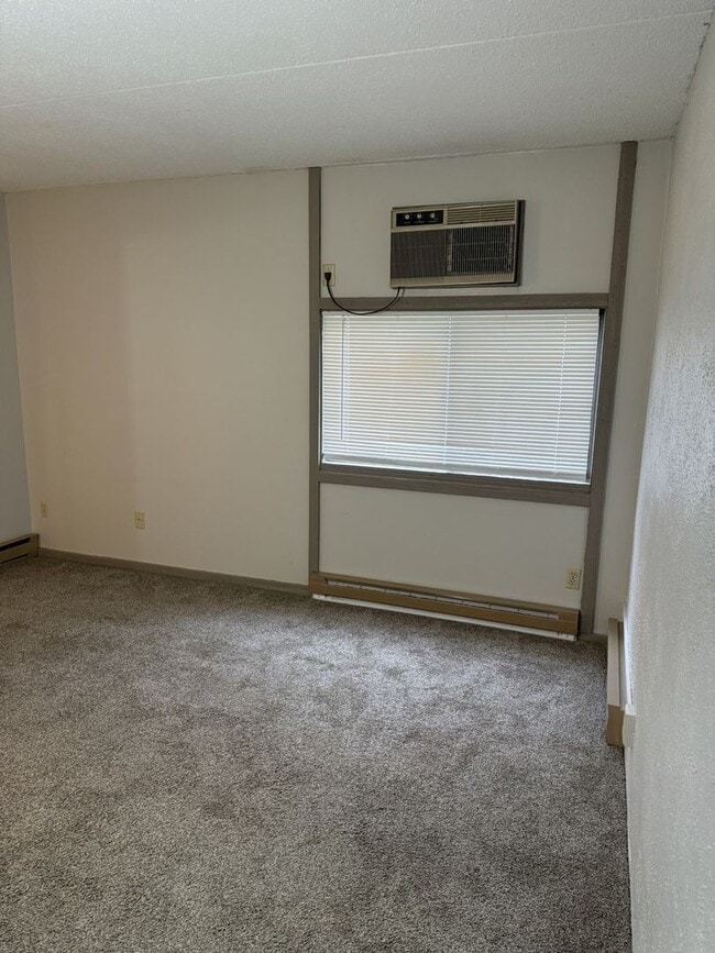 Photo - Brookside Apartments