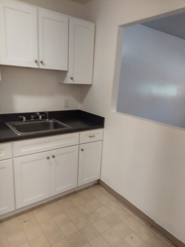 Photo - 45 Brook Rd Unit 2