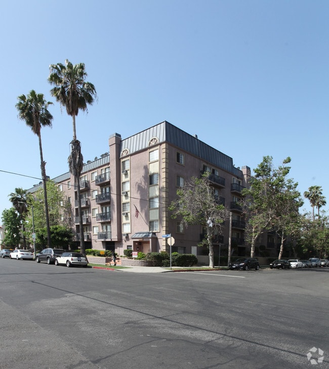 Kingsley Court Apartments