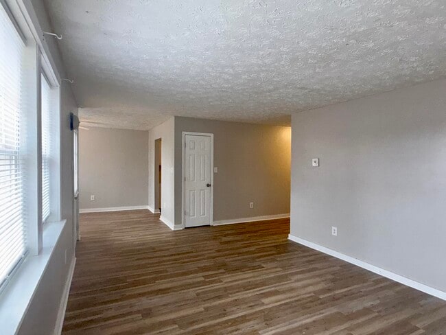 Photo - 51 Shields Ln Unit 4