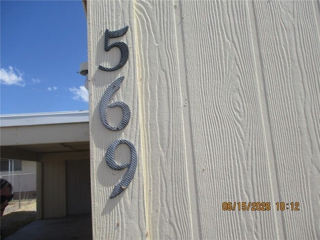 Building Photo - 569 Harbor Dr