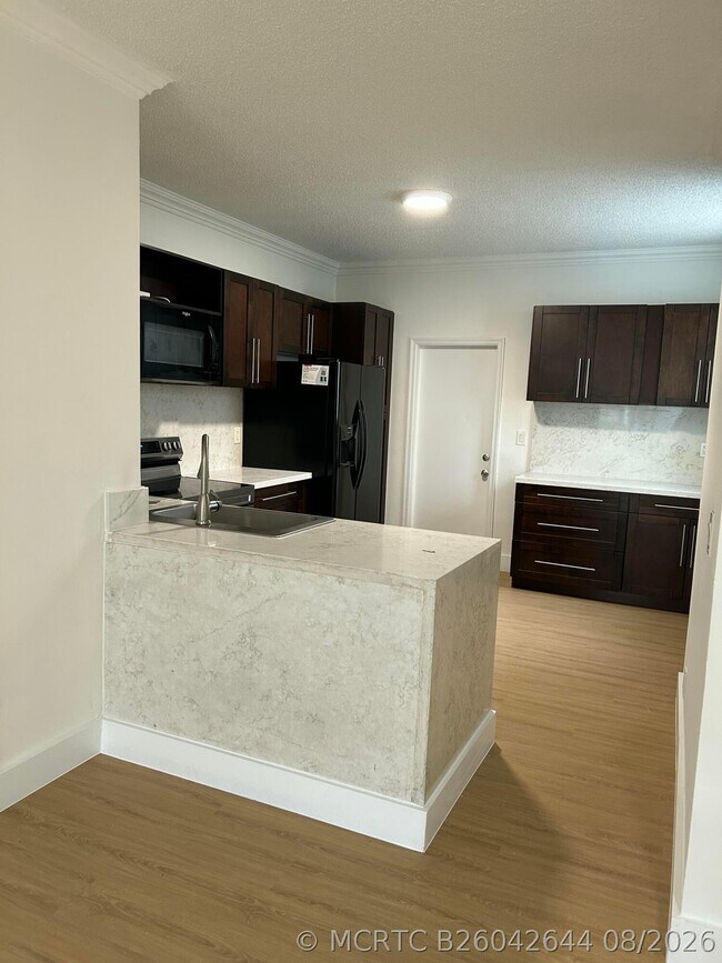 3936 San Simeon Ln