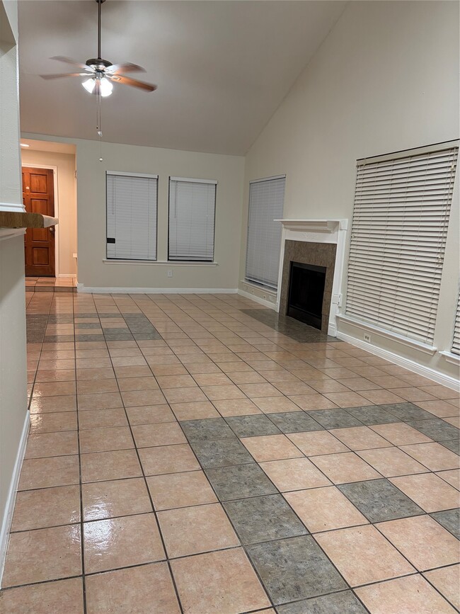 Photo - 7659 Alcomita Dr