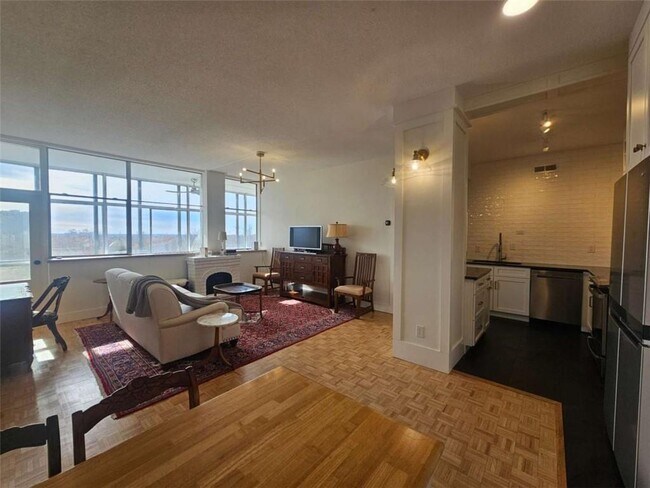 Photo - 3060 Pharr Ct N Northwest Condo Unit 707