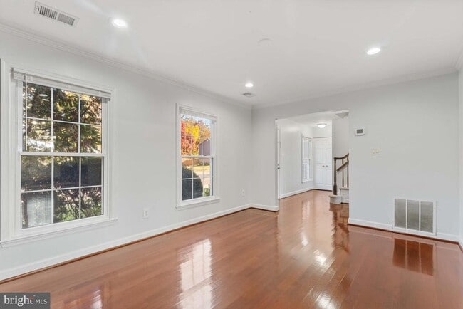Photo - 2621 John Milton Dr
