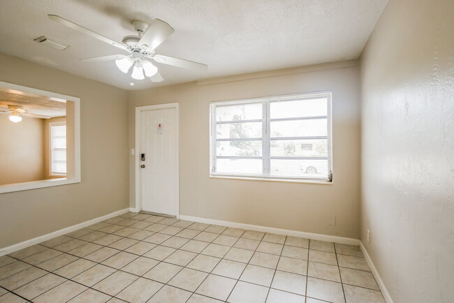 Photo - 2797 NE 12th Ave