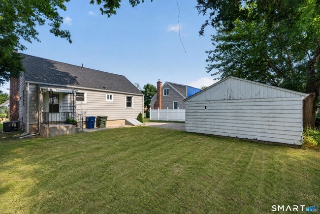 Photo - 11 Stratfield Pl