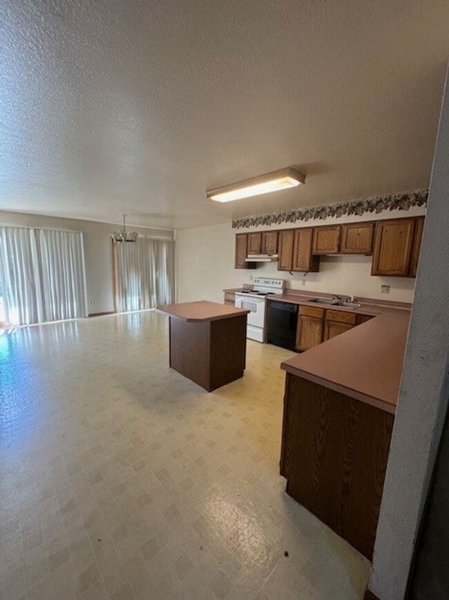 Photo - 1025 49th Ave Ct Unidad C