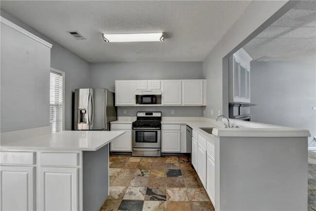 Photo - 4645 Valais Ct