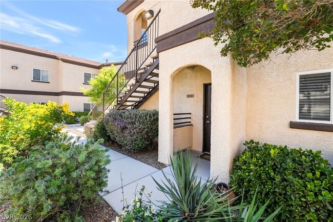 Photo - 2291 W Horizon Ridge Pkwy Unit 6136