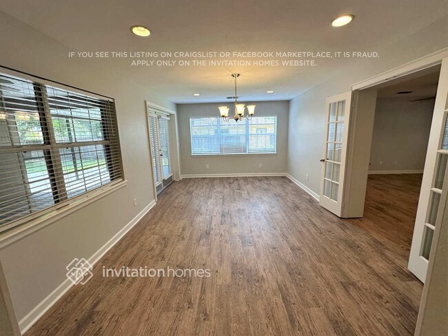 Photo - 705 Carvell Dr